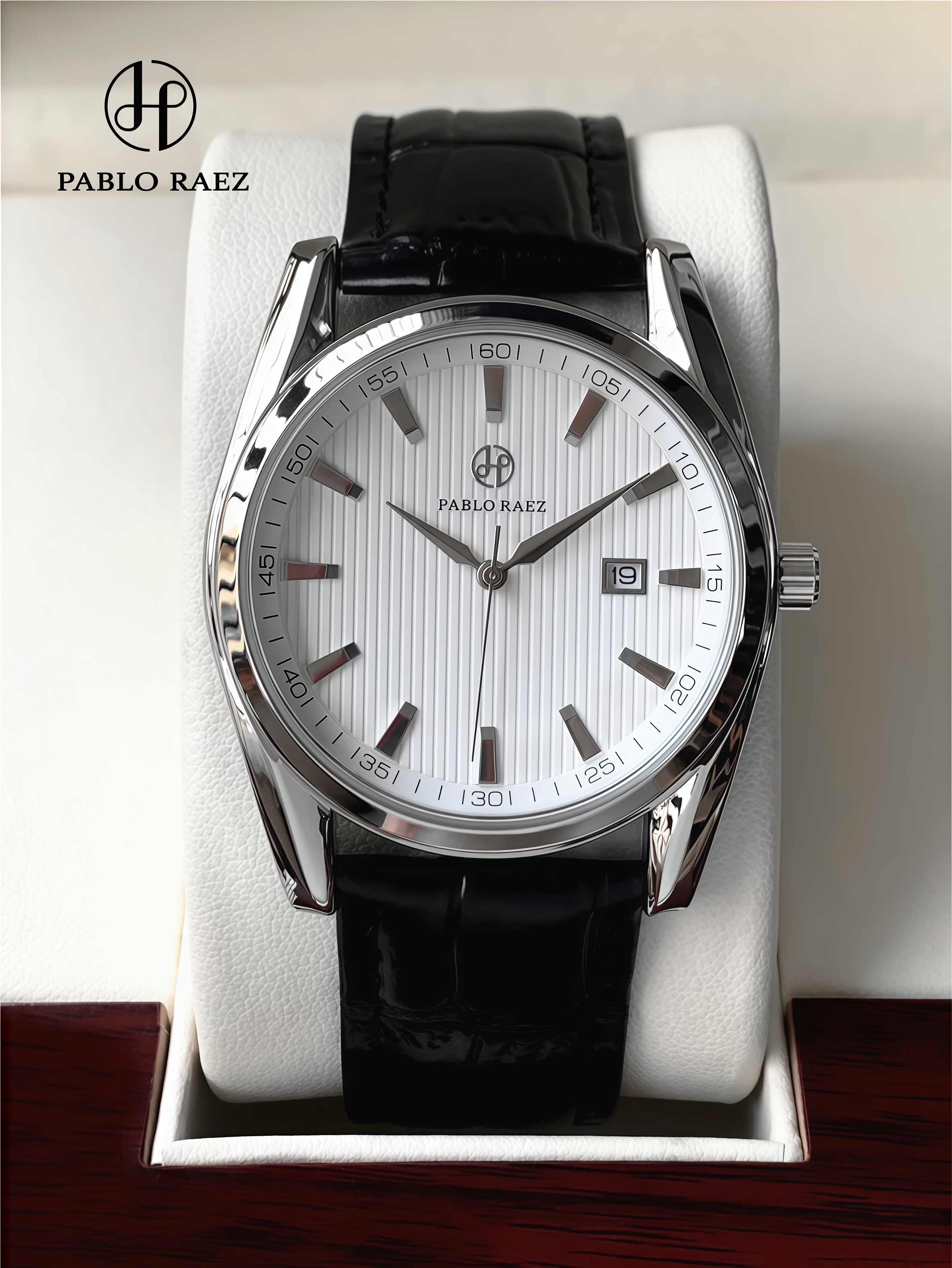 Luxury Watch Photo - PABLO RAEZ Real Photos Luxury Men