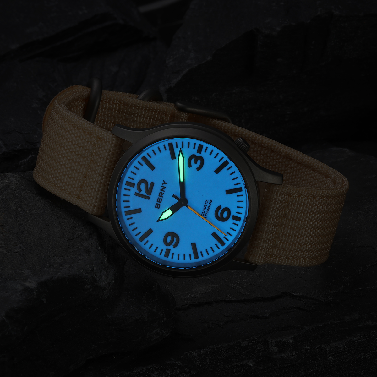 BERNY Titanium Watches for Men - Titanium Sport Watch recension och pris