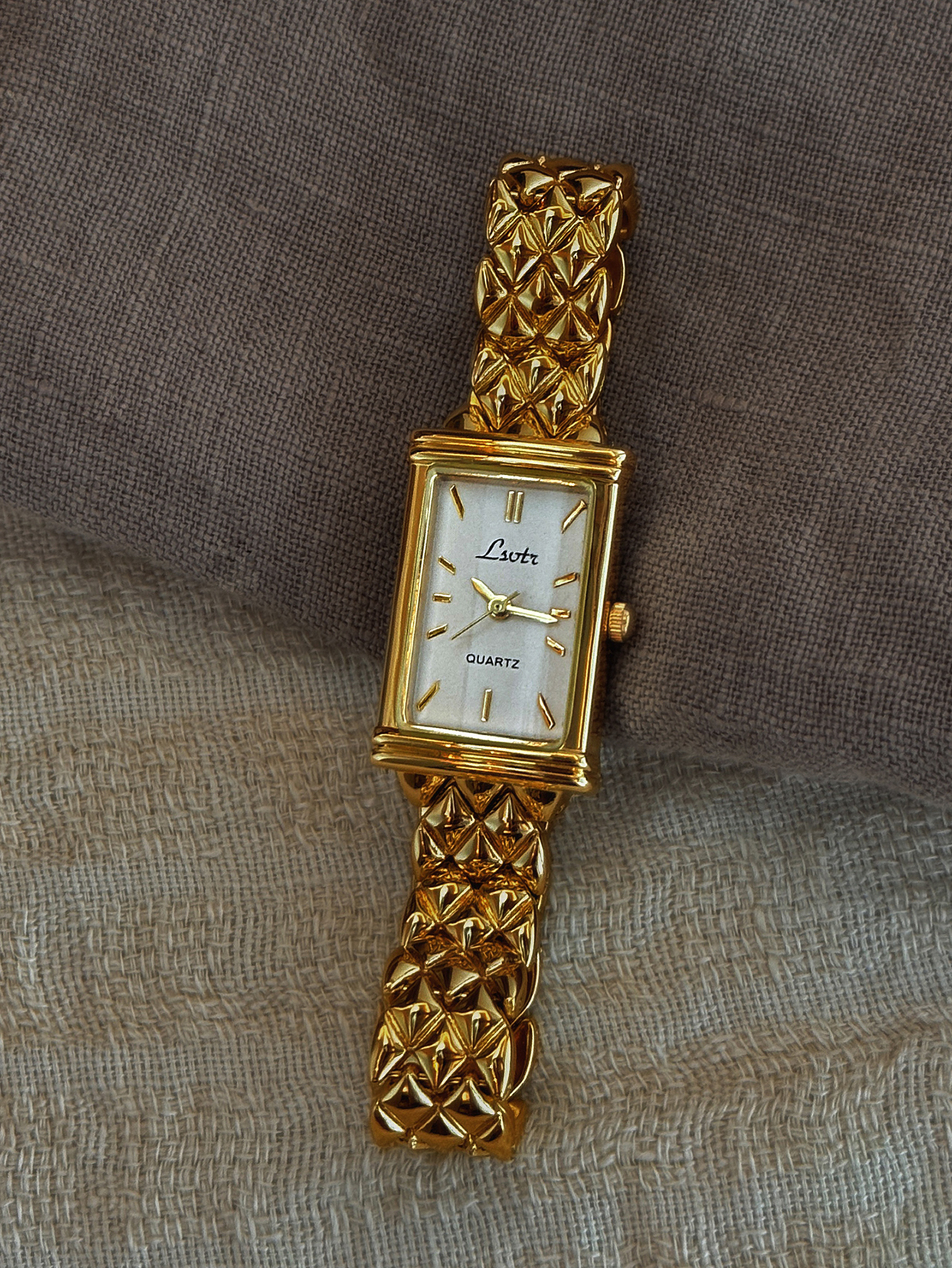 1 New Gold-Colored French High - Luxury Watch Life recension och pris