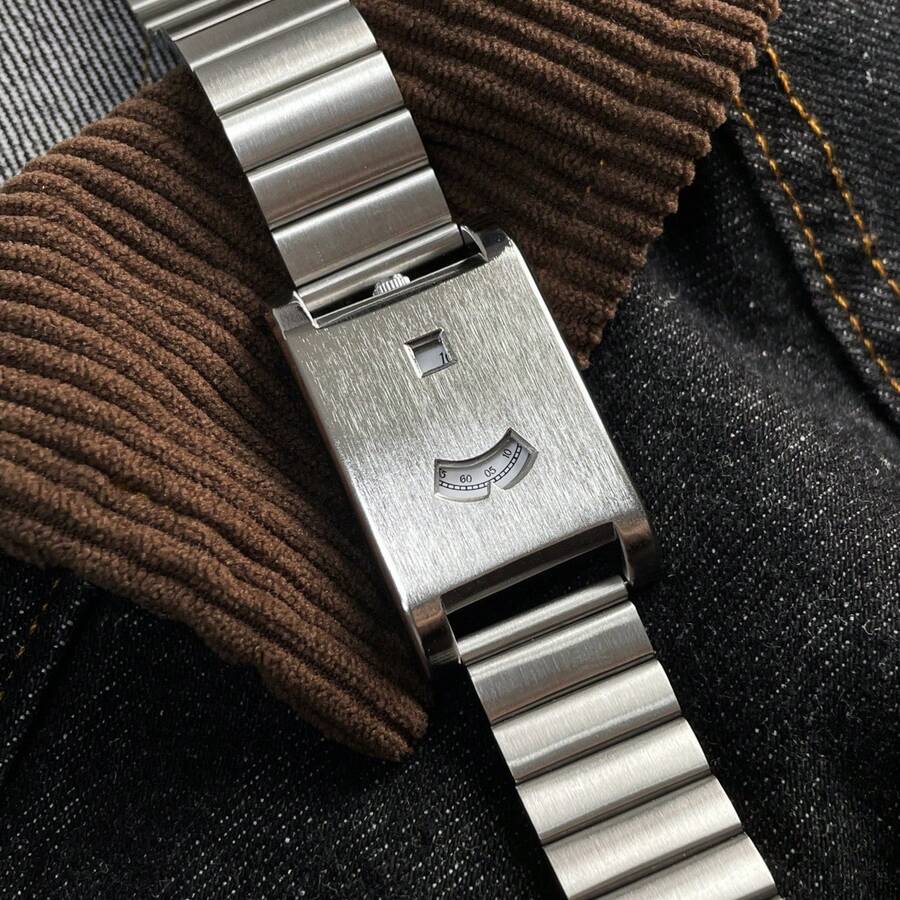 1pc Niche Design Artistic Squa - Luxury Watch Gold And Black recension och pris
