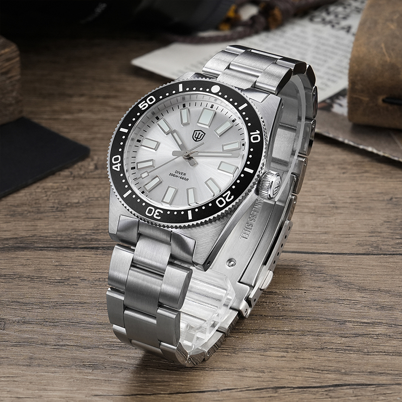 Watchdives WD1965 V2 Quartz Wa - Luxury Watch Business recension och pris