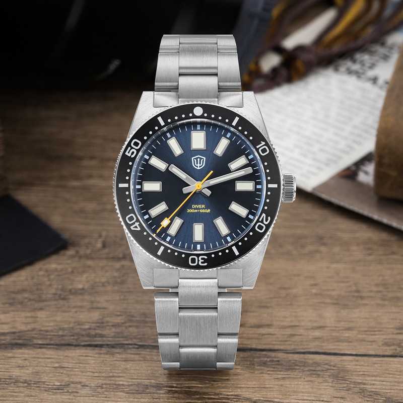 Watchdives WD1965 V2 Quartz Wa - Luxury Watch Business recension och pris