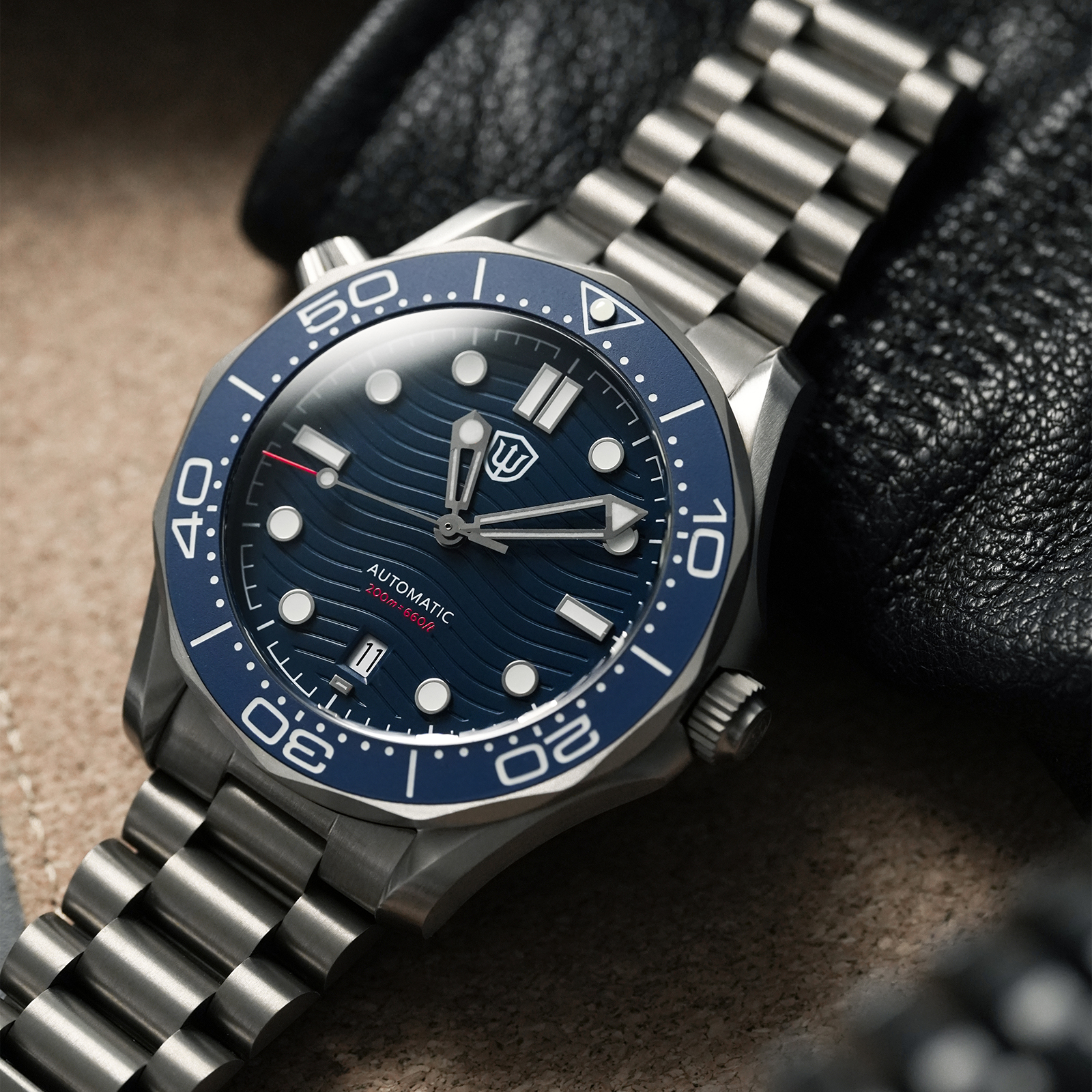 Watchdives WD007 V4 NTTD Mecha - Luxury Watch Business recension och pris