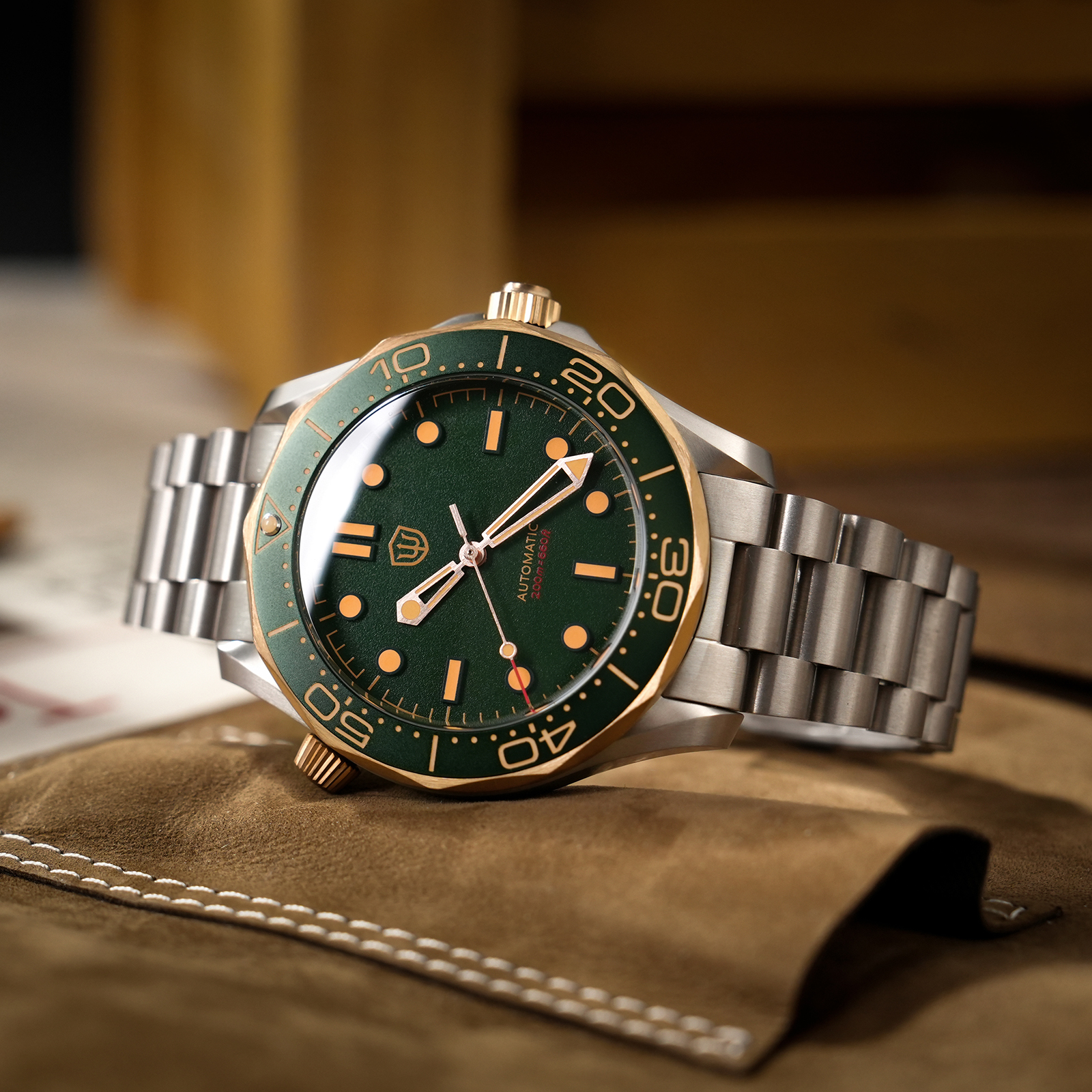 Watchdives WD007 V4 42Mm Titan - Luxury Watch For Men recension och pris