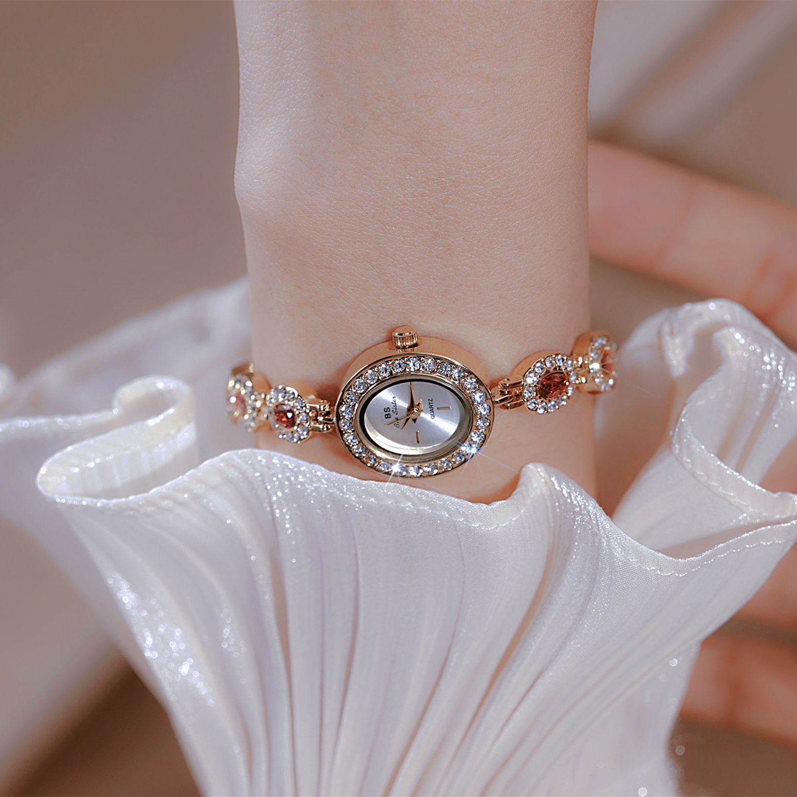 UTHAI New Women Chain Watch Li - Luxury Watch Brand For Women recension och pris