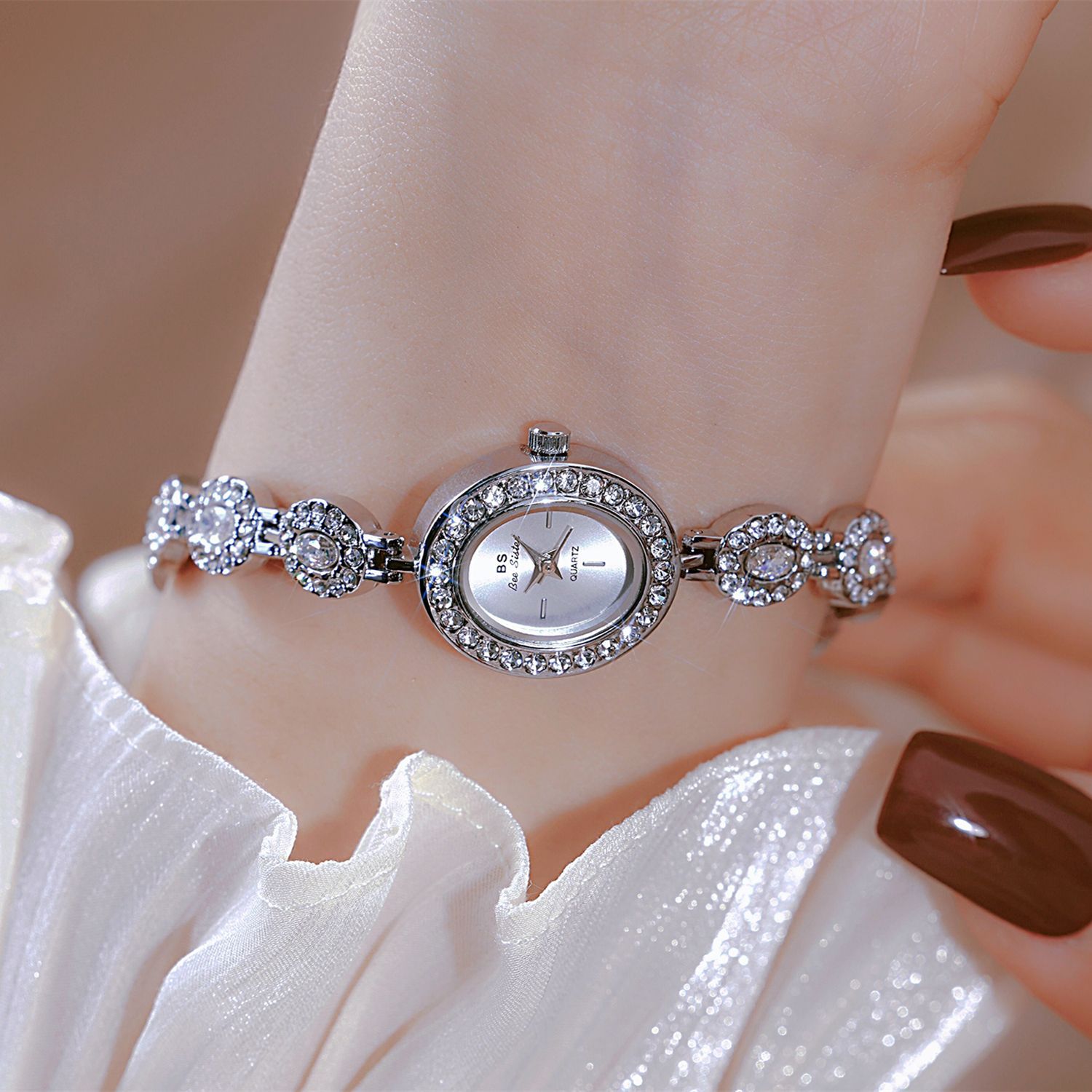 UTHAI New Women Chain Watch Li - Luxury Watch Brand For Women recension och pris