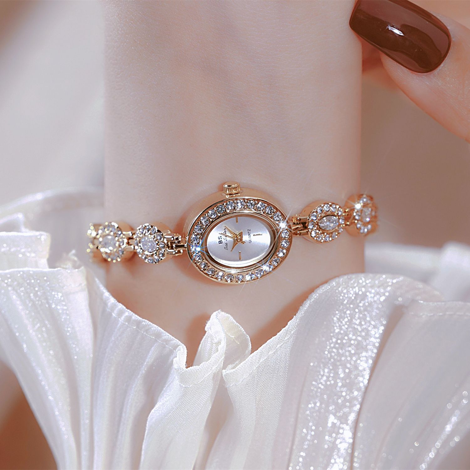 UTHAI New Women Chain Watch Li - Luxury Watch Brand For Women recension och pris