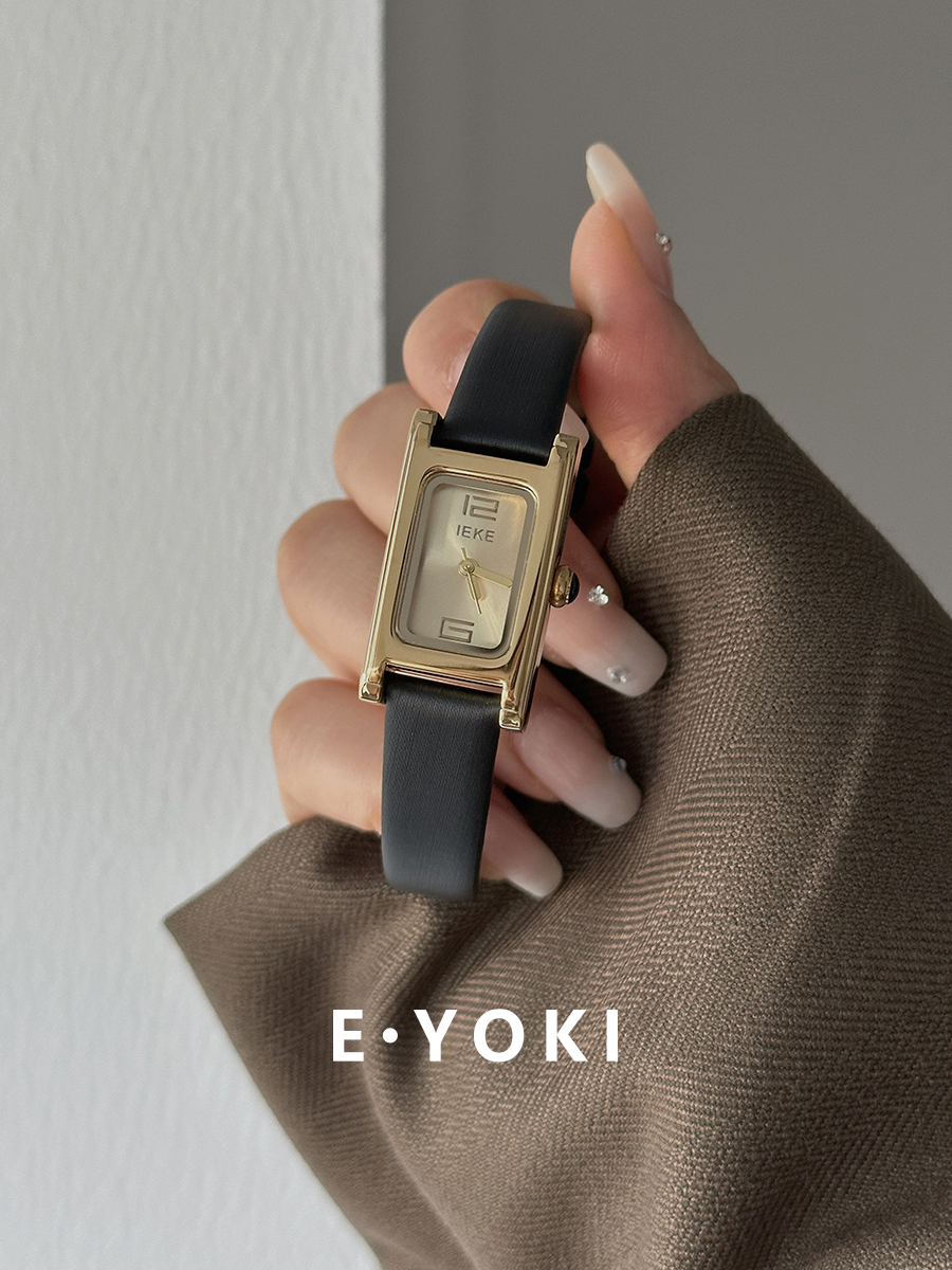 New Korean-Style Black And Gol - Luxury Watch Gold And Black recension och pris