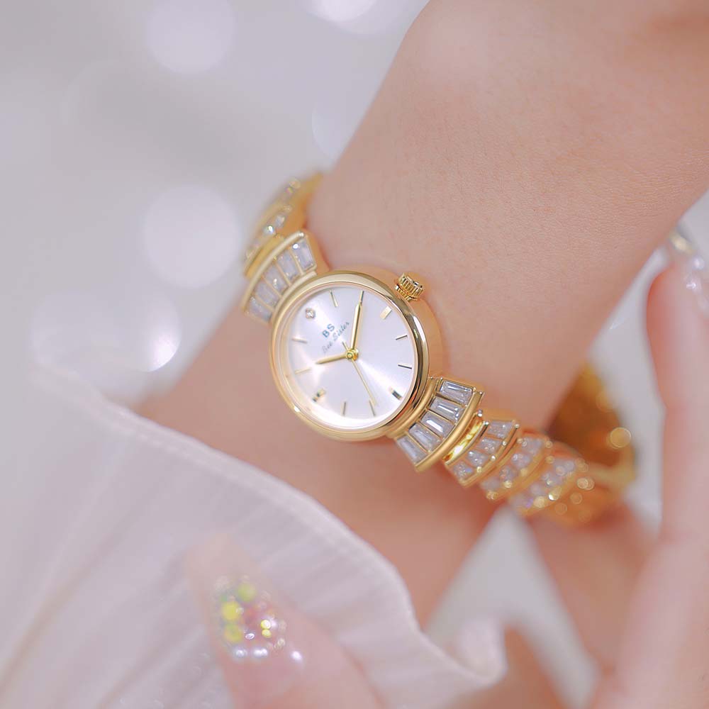 High Quality Women's Watches L - Luxury Watch Gold And Black recension och pris