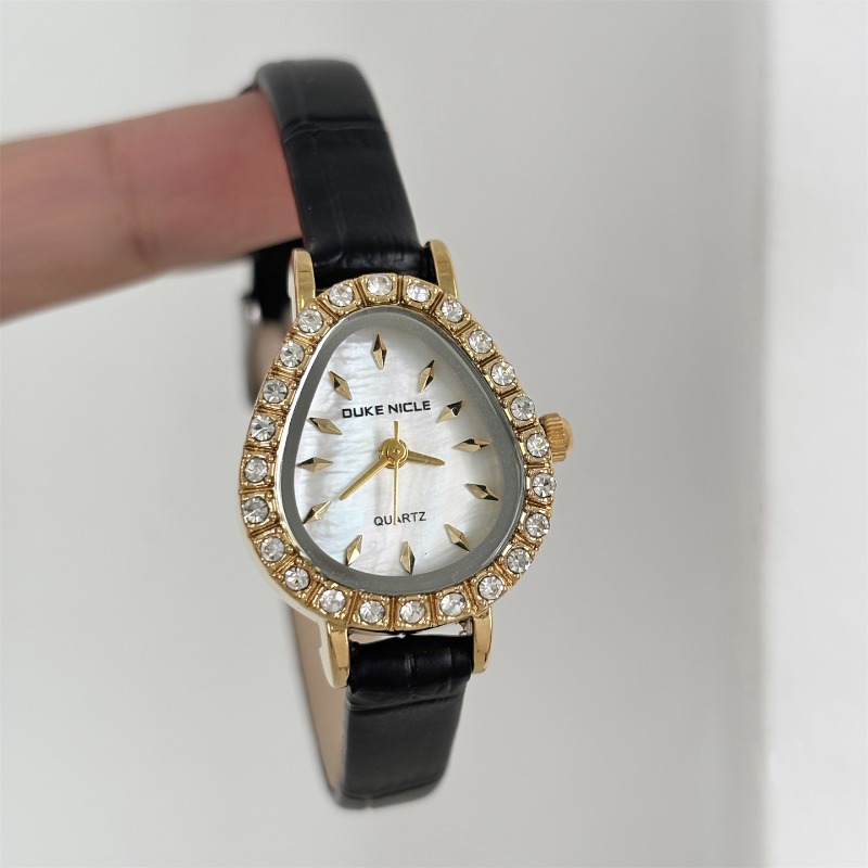 Luxury Women's Quartz Watch Go - Luxury Watch Gold And Black recension och pris
